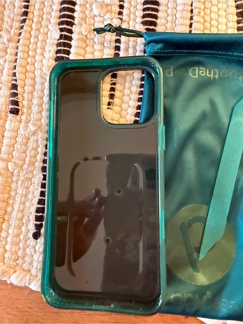 Loopy Case - Picture 4 of 4